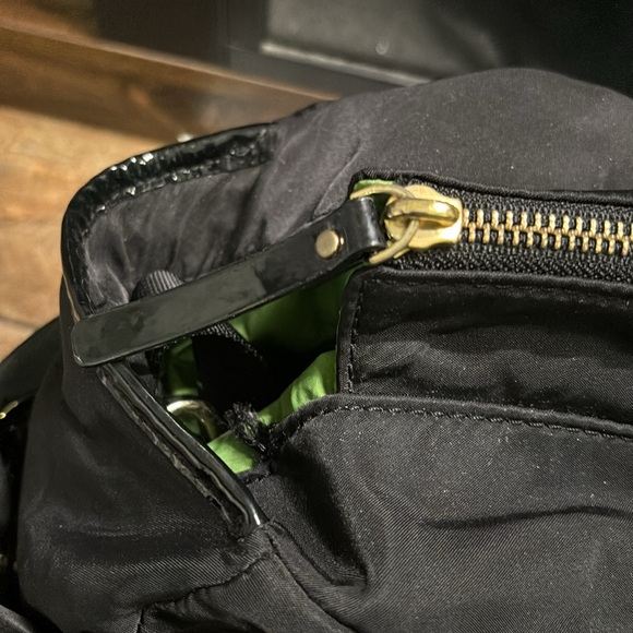 EUC Kate Spade Nylon traveling bag! Two drawstring pockets outside! - Picture 12 of 12